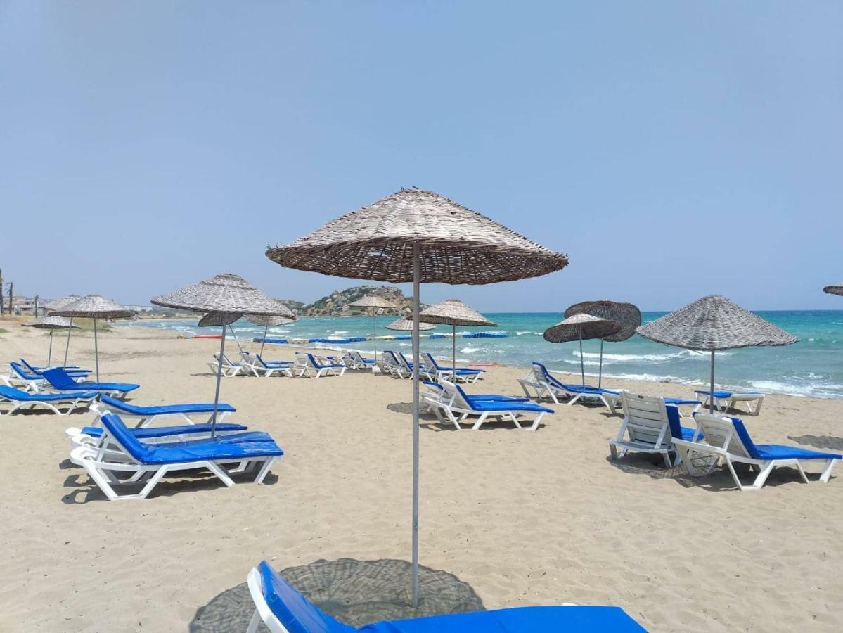 Sunrise Beach Club Gastria Eksteriør bilde